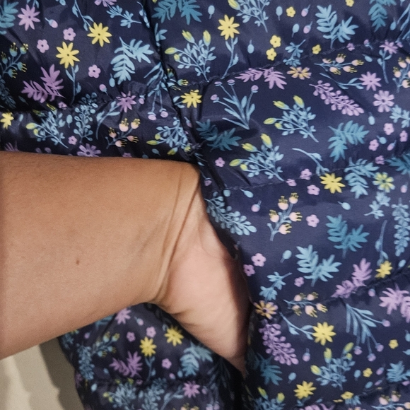 Eddie Bauer Dark Blue Floral Jacket - Picture 6 of 11